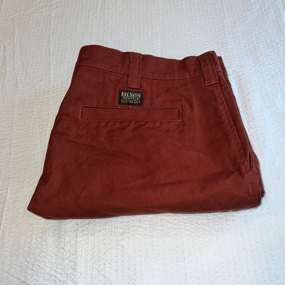 Filson men terracotta color shorts 38 men
